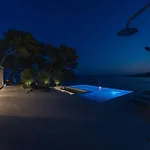 Seafront Serenita * 수마르틴