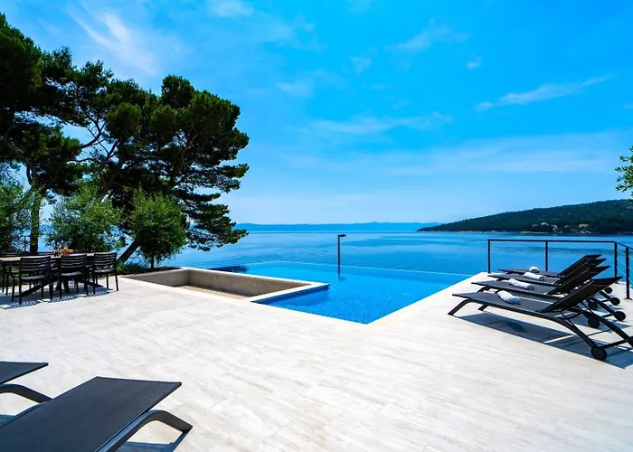 Seafront Serenita Sumartin